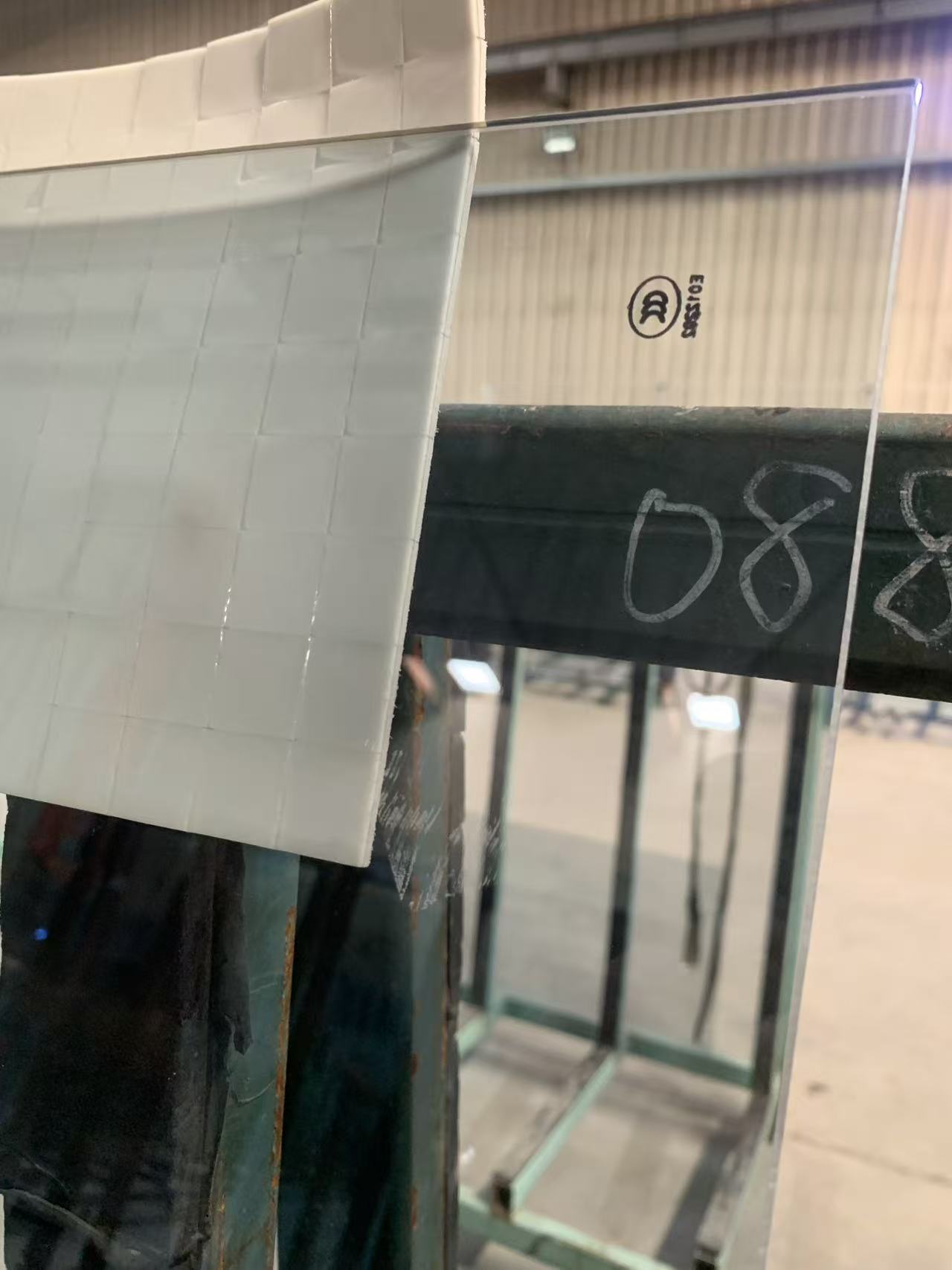 Tempered glass — additional product view